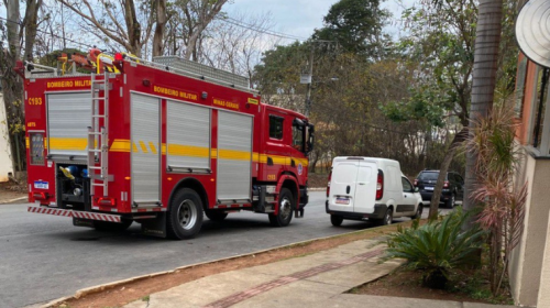 grande bh incêndio em um apartamento no município de Santa Luzia, na Região Metropolitana de Belo Horizonte