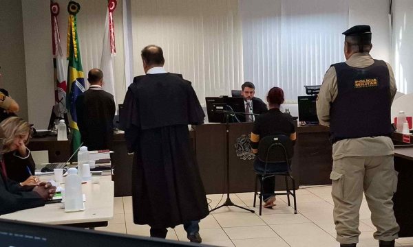 julgamento em bh dos amantes que mataram marido