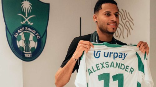 lateral Alexsander, ex-Fluminense