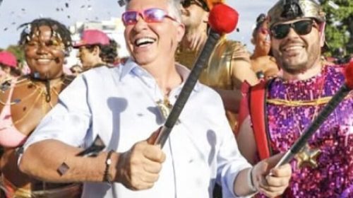 prefeito alvaro damiao no carnaval de bh