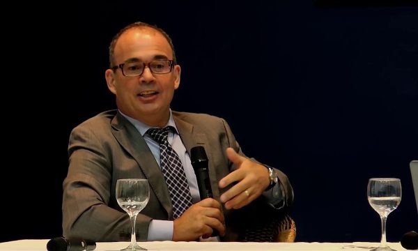 secretário de Estado de Fazenda de Minas Gerais, Luiz Cláudio Fernandes Gomes