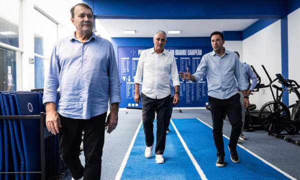 tite e pedrinho na toca do cruzeiro